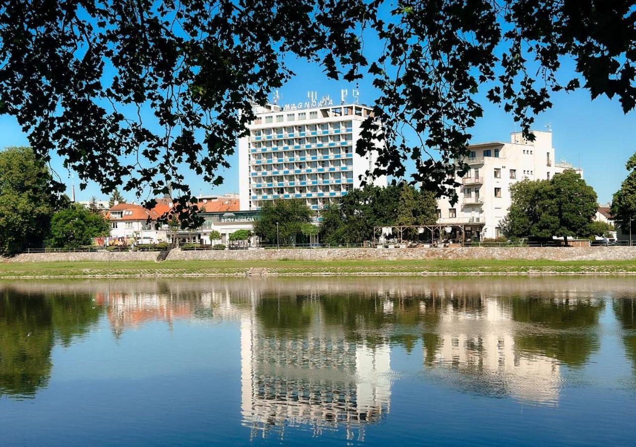 Magnolia Hotel 4*